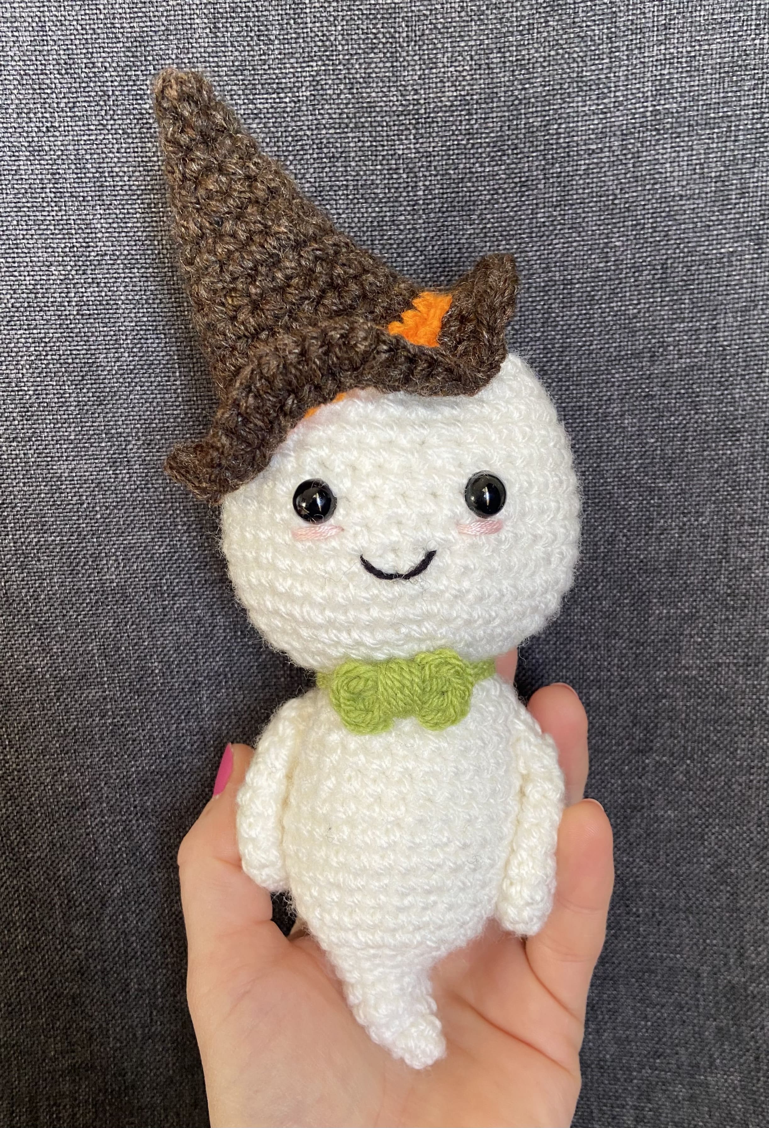 Couple de Fantômes au Crochet – Décoration Halloween Amigurumi Fait Main Les Crochets d'Isabelle