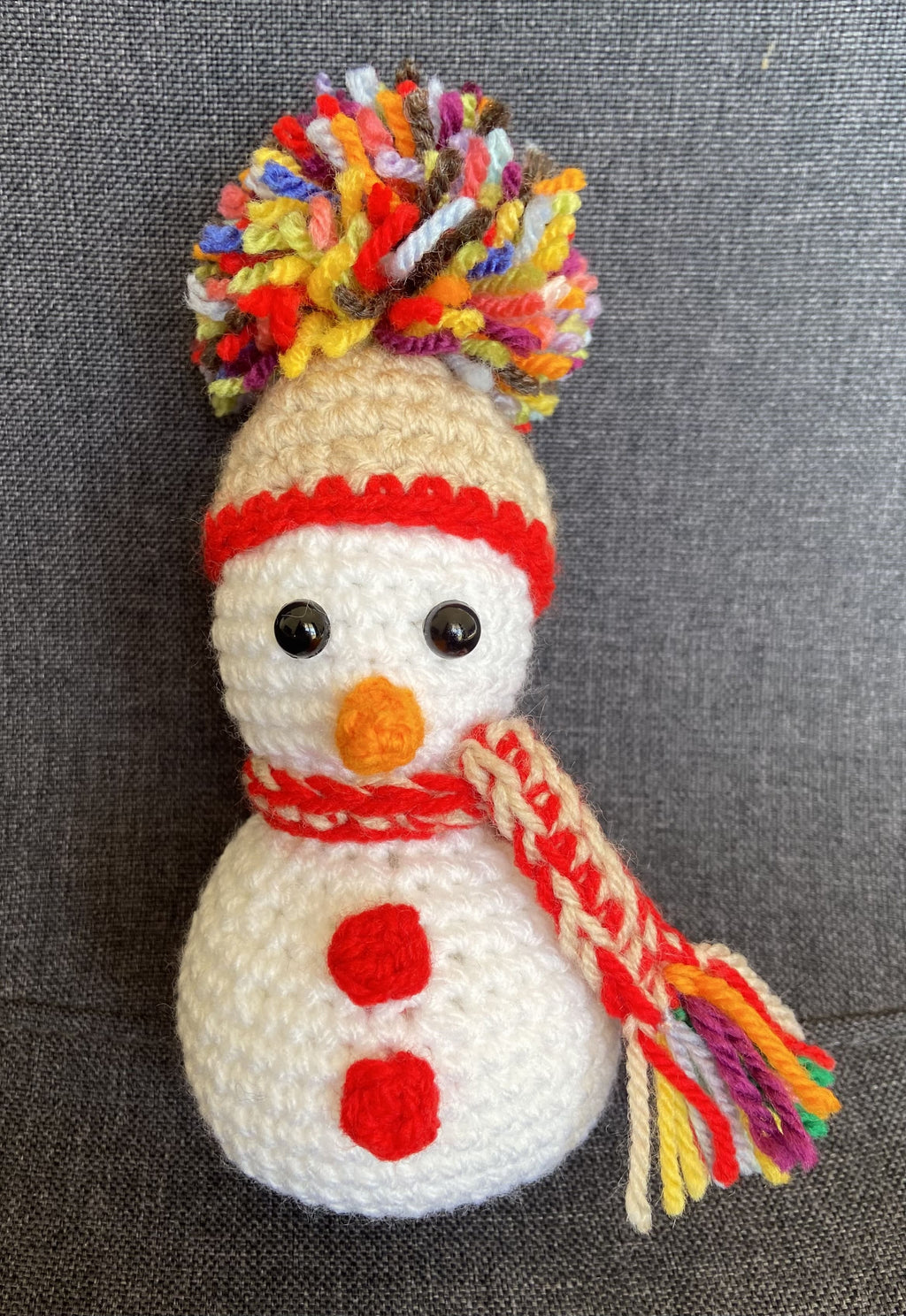 Peluche bonhomme de neige au crochet – Décoration de Noël Les Crochets d'Isabelle
