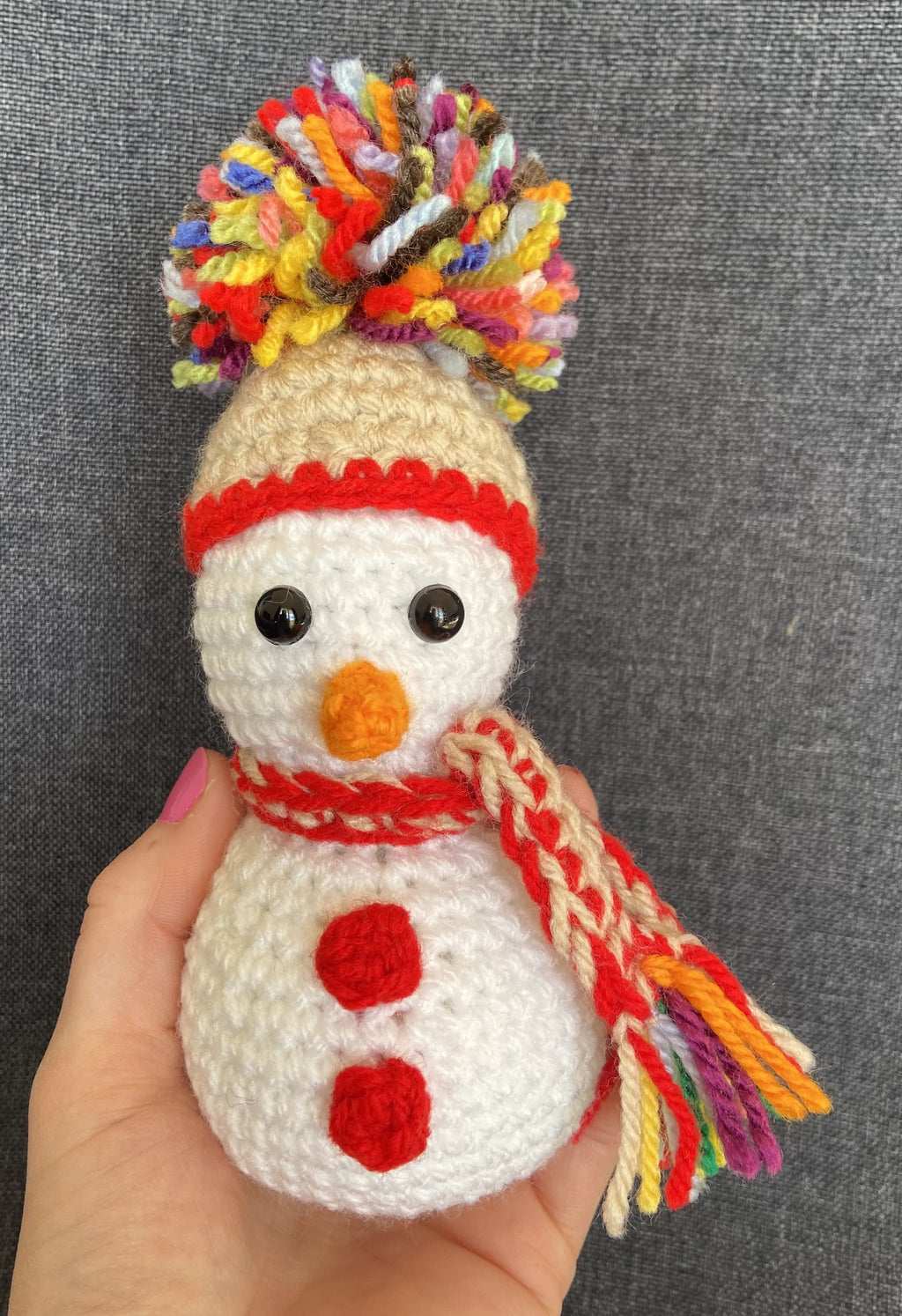 Peluche bonhomme de neige au crochet – Décoration de Noël Les Crochets d'Isabelle