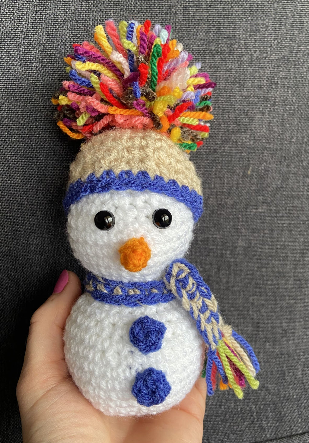 Peluche bonhomme de neige au crochet – Décoration Noël fait main en France Les Crochets d'Isabelle
