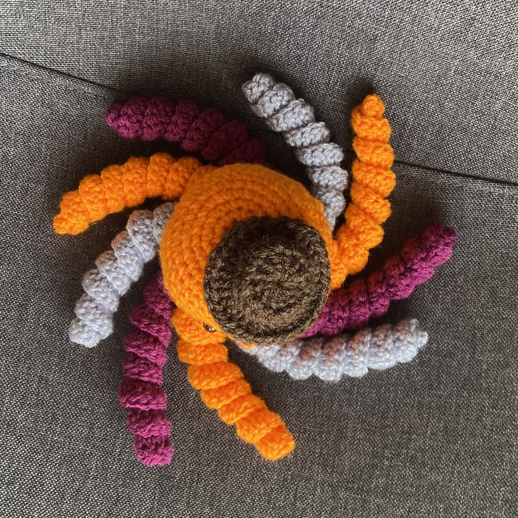 Peluche pieuvre au crochet – Amigurumi fait main en France Les Crochets d'Isabelle