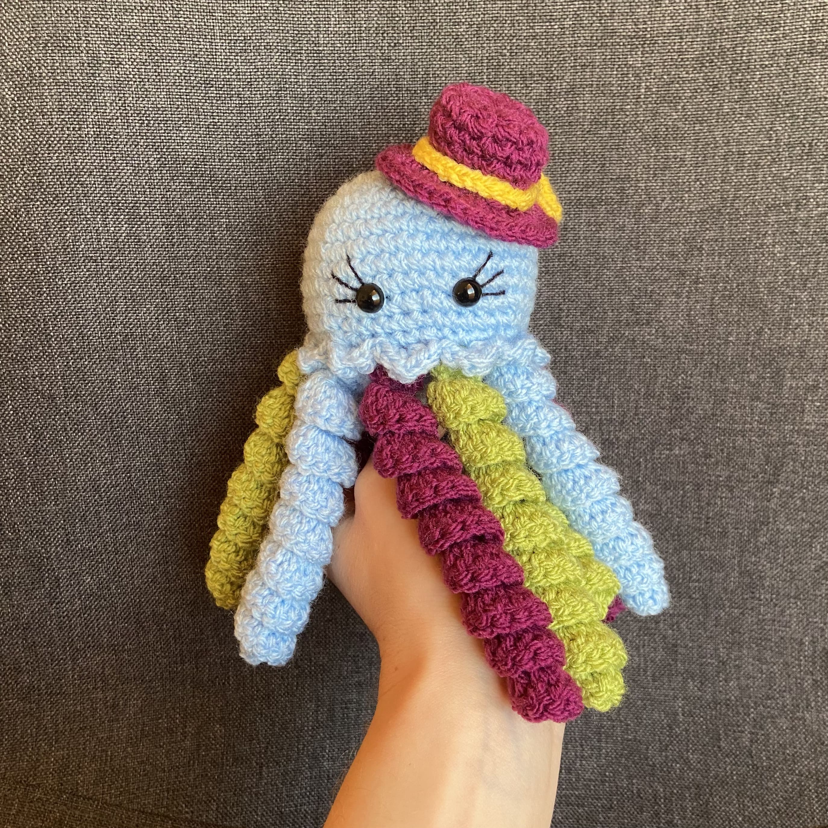 Peluche pieuvre au crochet – Amigurumi fait main en France Les Crochets d'Isabelle