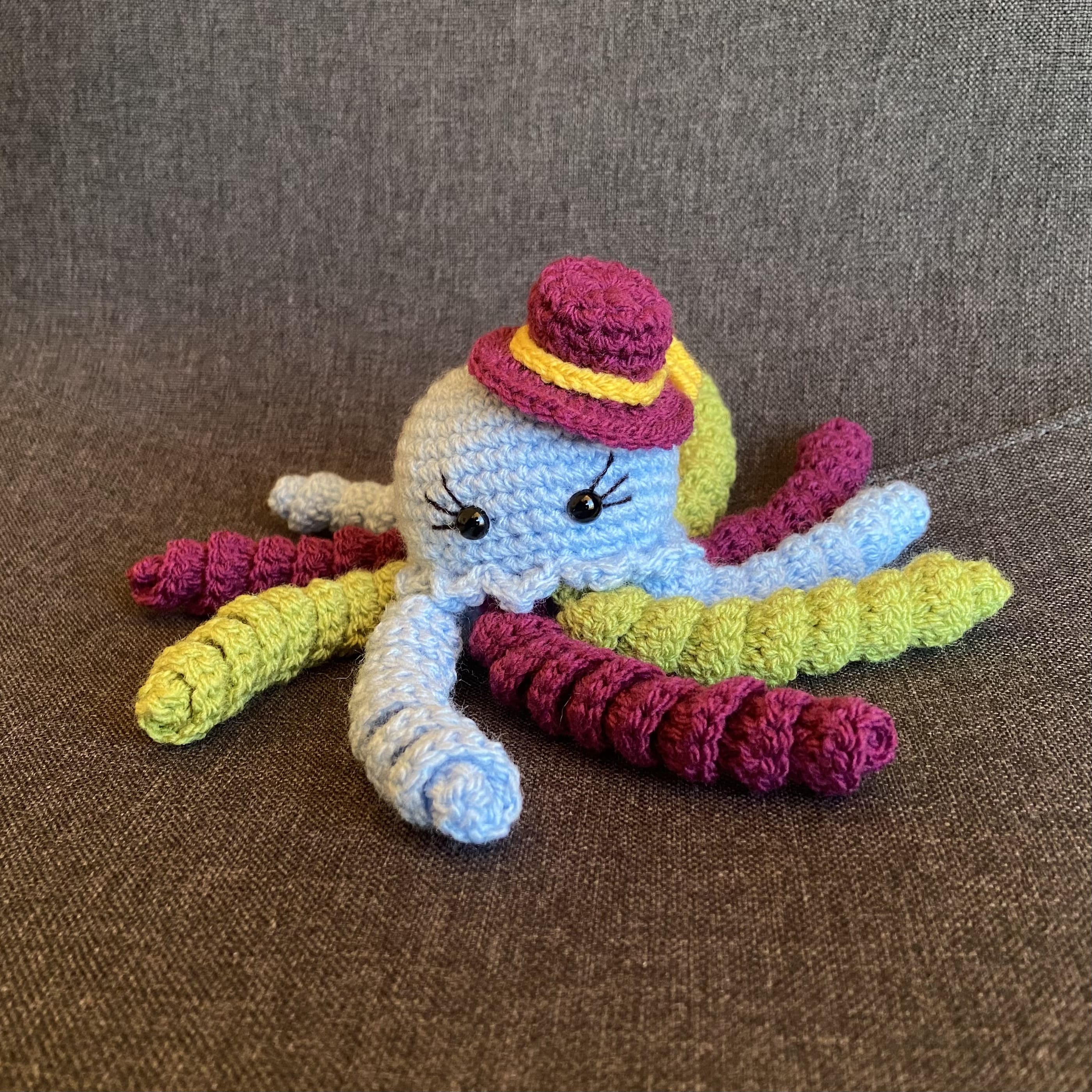 Peluche pieuvre au crochet – Amigurumi fait main en France Les Crochets d'Isabelle