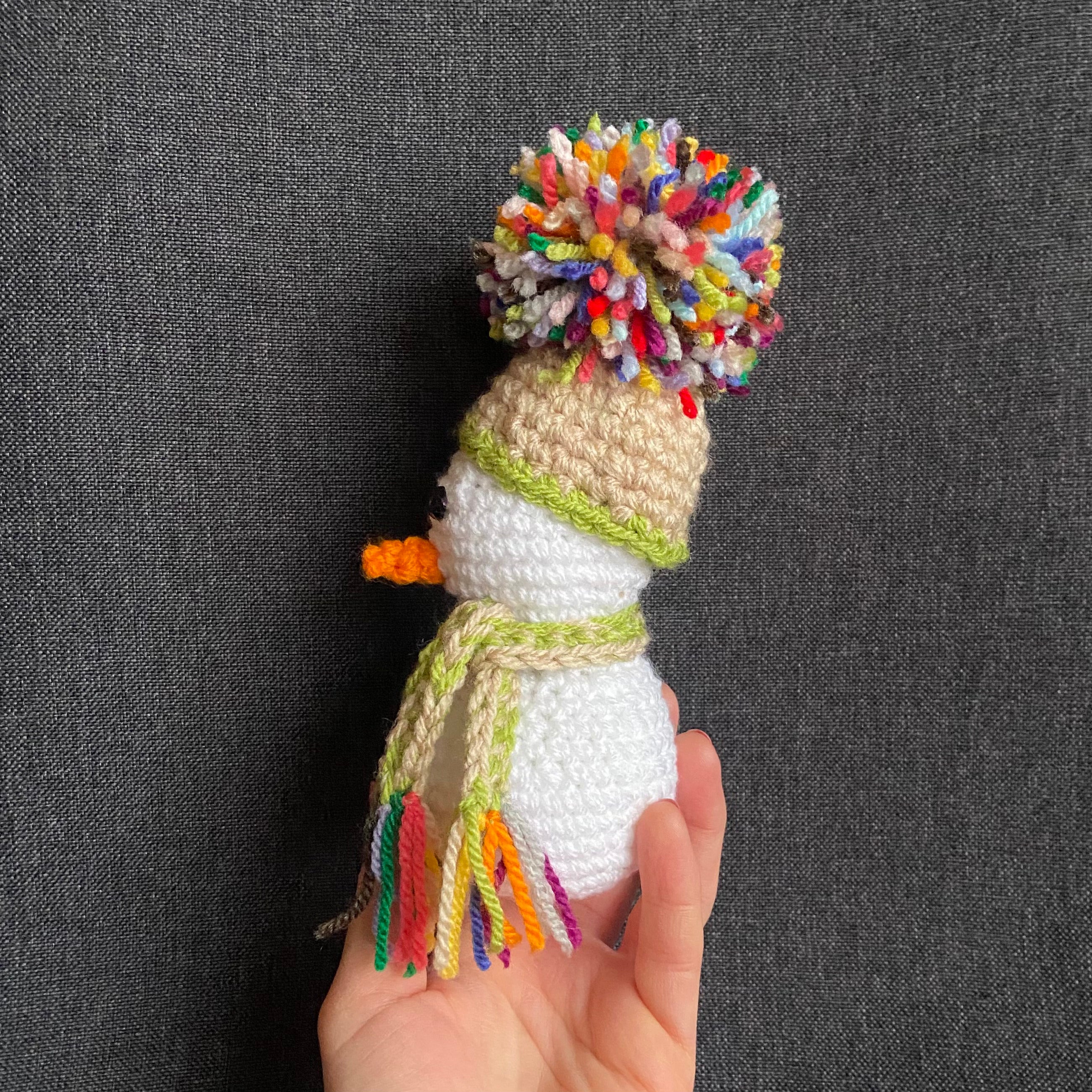Peluche bonhomme de neige au crochet – Décoration Noël fait main en France Les Crochets d'Isabelle