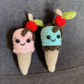 Duo de Glaces au Crochet – Décoration Amigurumi Fait Main en France Les Crochets d'Isabelle