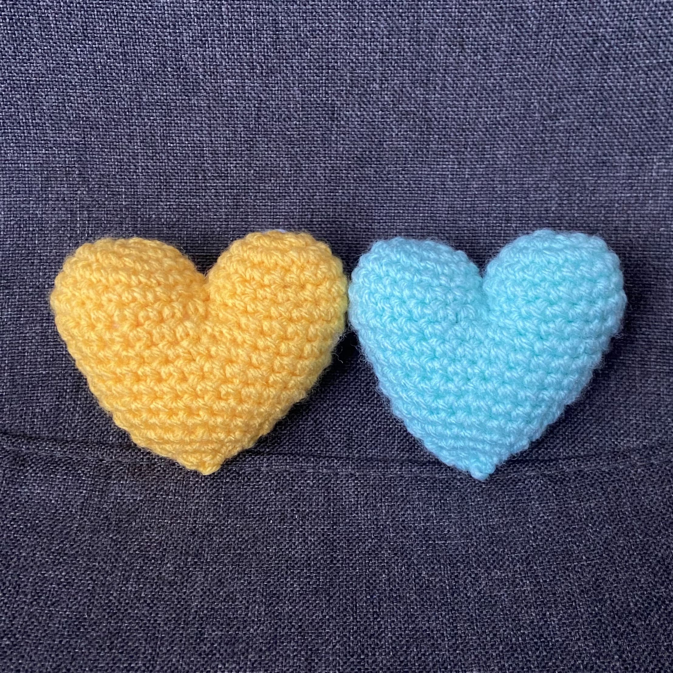 Couple de Cœurs Kawaii au Crochet – Décoration Amigurumi Fait Main en France Les Crochets d'Isabelle