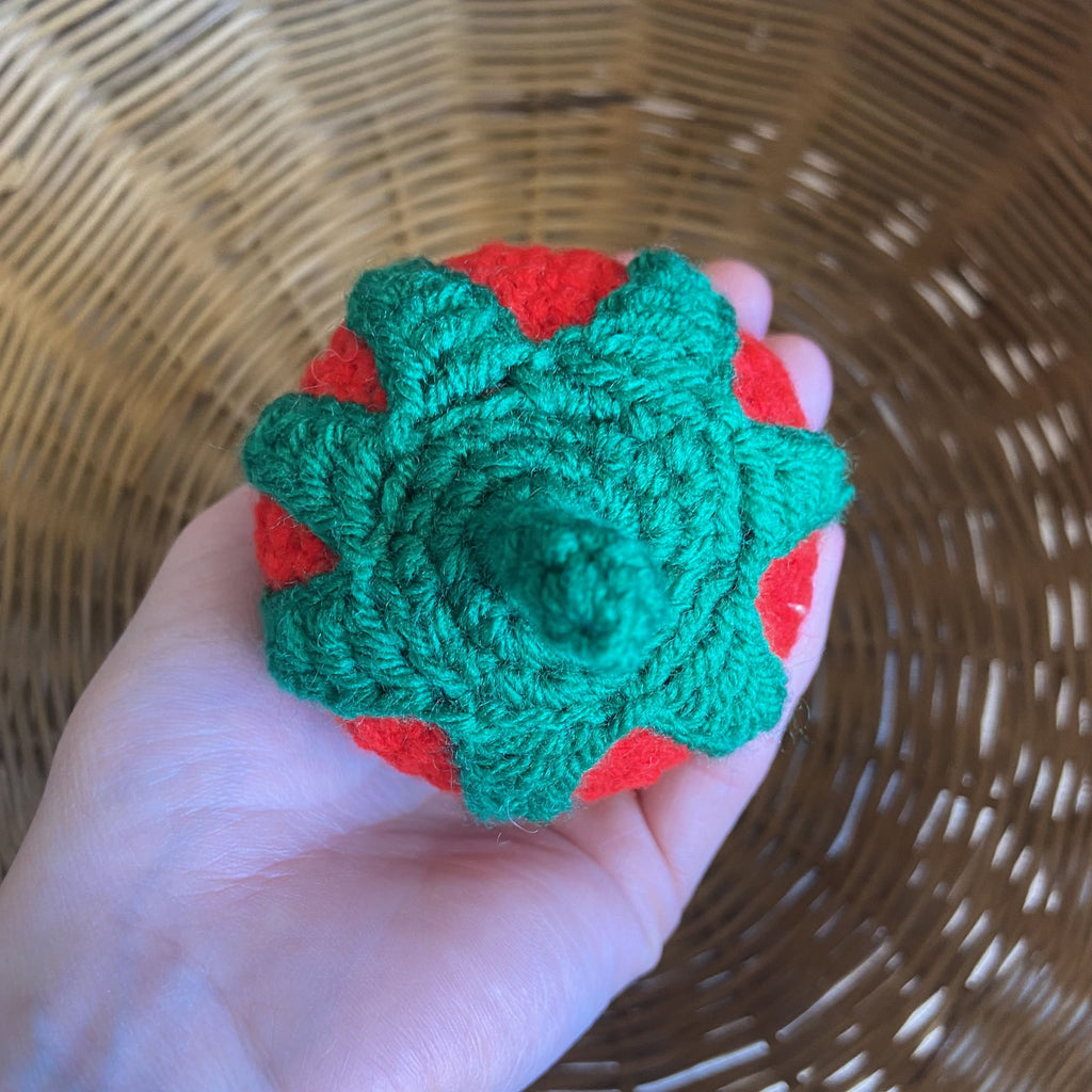 Peluches Fraises au Crochet – Décoration Amigurumi Fait Main en France Les Crochets d'Isabelle