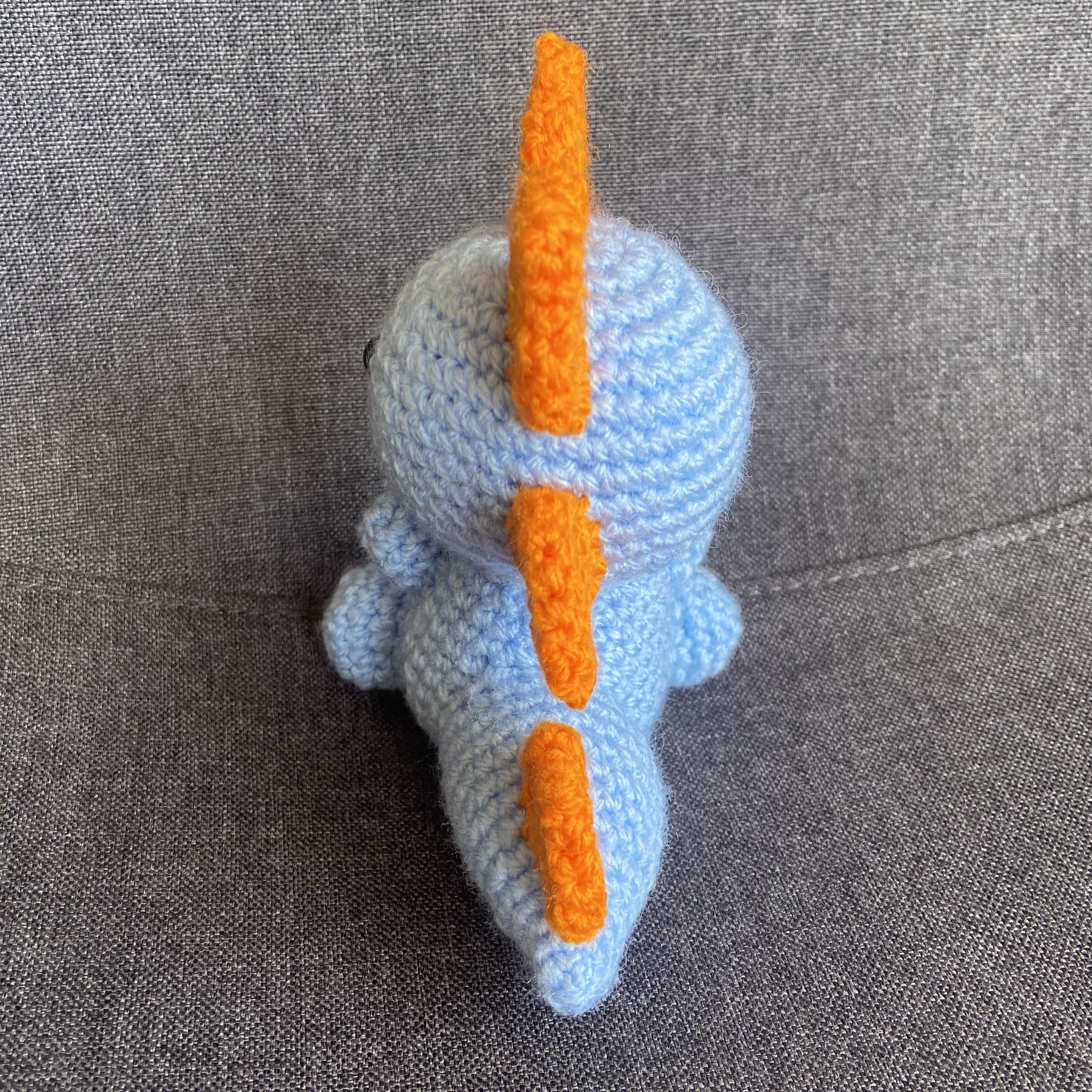 Peluches dinosaures au crochet – Décoration amigurumi chambre enfant Les Crochets d'Isabelle